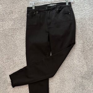 Elegant Black Skinny Jeans for Women
